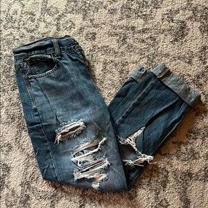 American Eagle - Women’s Distressed Blue Jeans